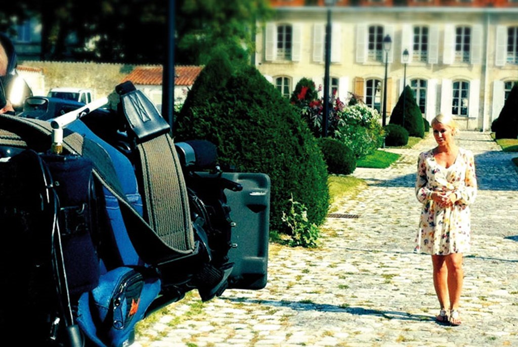 Cornwall vs Alpes Maritimes - Episode 5 on May 24th 2015 - A Place in the Sun